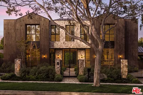 618 N Elm Dr, Beverly Hills, CA 90210