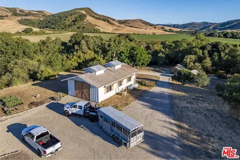 Exterior - 3151 San Julian Rd, Lompoc, CA 93436 photo 4 of 13