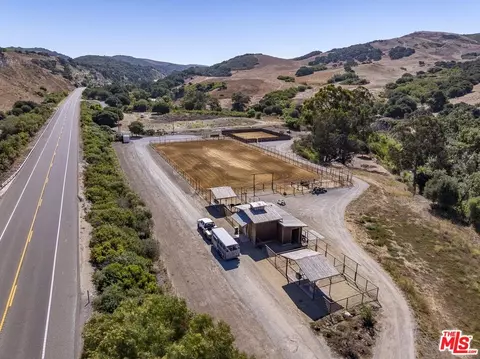 Exterior - 3151 San Julian Rd, Lompoc, CA 93436 photo 9 of 13