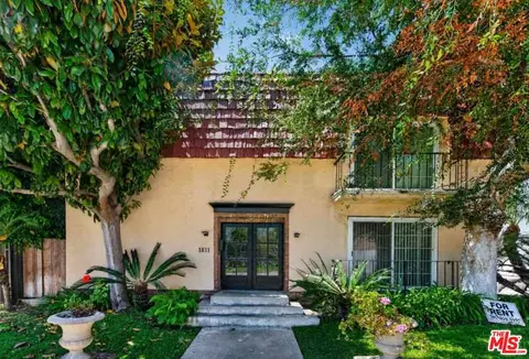 1811 Parnell Ave, Los Angeles, CA 90025