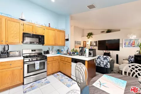 Kitchen - 2462 N Lancewood Ave, Rialto, CA 92377 photo 1 of 3