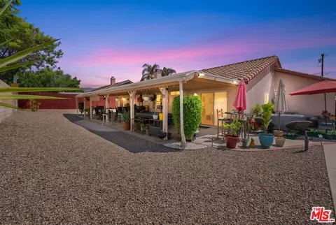 Exterior - 2462 N Lancewood Ave, Rialto, CA 92377 photo 6 of 9