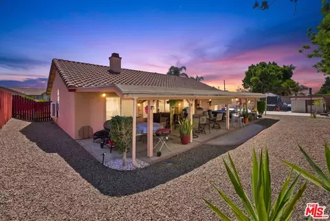 Exterior - 2462 N Lancewood Ave, Rialto, CA 92377 photo 3 of 9