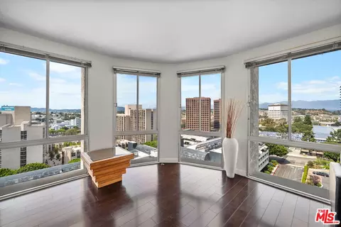 800 W 1st St #1210, Los Angeles, CA 90012