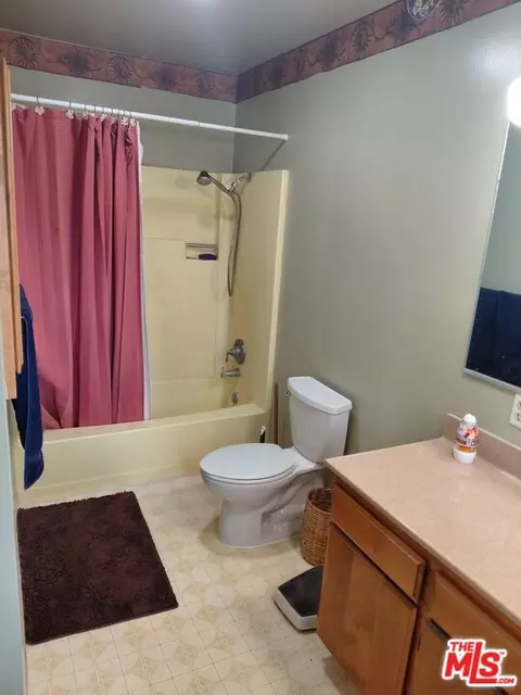 Bath - 3721 Copco Rd, Hornbrook, CA 96044 photo 1 of 3