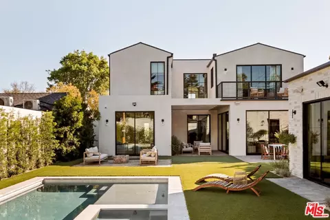 11621 Hesby St, Valley Village, CA 91601