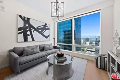 877 Francisco St #2003, Los Angeles, CA 90017