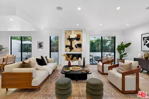 2118 Federal Ave, Los Angeles, CA 90025