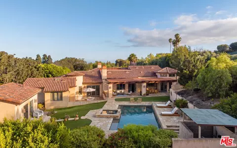 29089 Grayfox St, Malibu, CA 90265