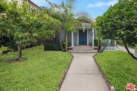 1154 N Ogden Dr, West Hollywood, CA 90046