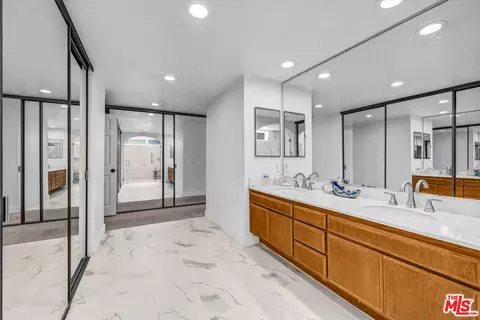 Other - 17 Castillo, Irvine, CA 92620 photo 4 of 4