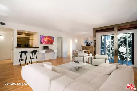 5845 Doverwood Dr #214, Culver City, CA 90230