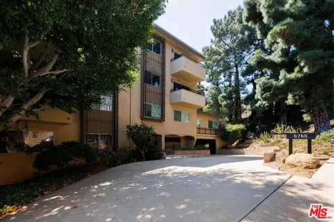 6760 Hillpark Dr #408, Los Angeles, CA 90068