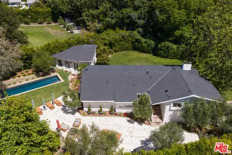6456 Sycamore Meadows Dr, Malibu, CA 90265