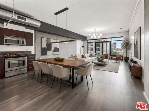 1111 S Grand Ave #716, Los Angeles, CA 90015