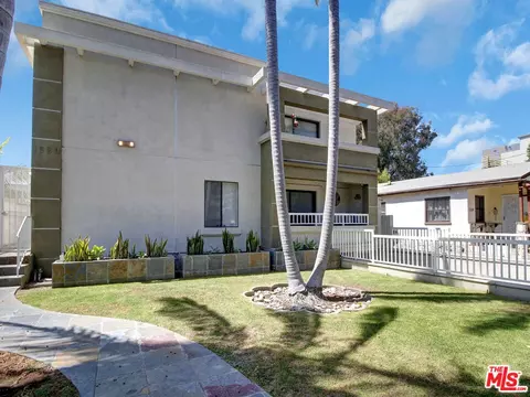 1520 Princeton St #4, Santa Monica, CA 90404