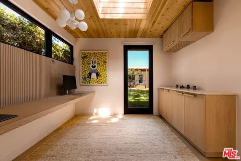 Other - 2013 Walnut Ave, Venice, CA 90291 photo 6 of 9