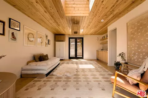 Other - 2013 Walnut Ave, Venice, CA 90291 photo 3 of 9