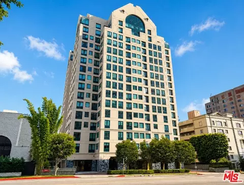 10520 Wilshire Blvd #701, Los Angeles, CA 90024