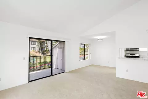Living - 600 Central Ave #294, Riverside, CA 92507 photo 4 of 4