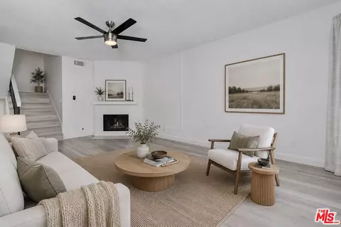 1273 Alessandro Dr, Newbury Park, CA 91320