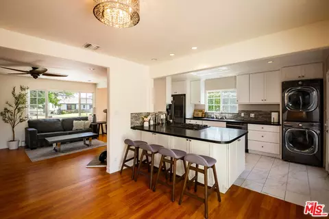 4747 Berryman Ave, Culver City, CA 90230