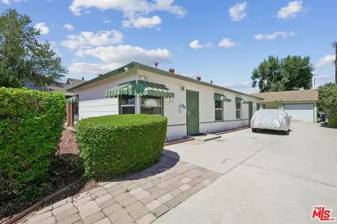 11335 Califa St, North Hollywood, CA 91601