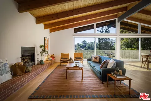 454 W Avenue 46, Los Angeles, CA 90065
