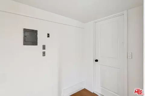 Entry Way - 24612 Bernard Dr, Crestline, CA 92325 photo 2 of 2
