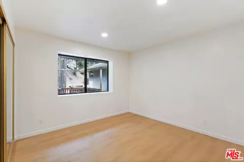 Bedroom - 24612 Bernard Dr, Crestline, CA 92325 photo 5 of 9