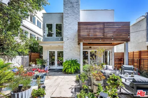 34 Anchorage St, Los Angeles, CA 90292