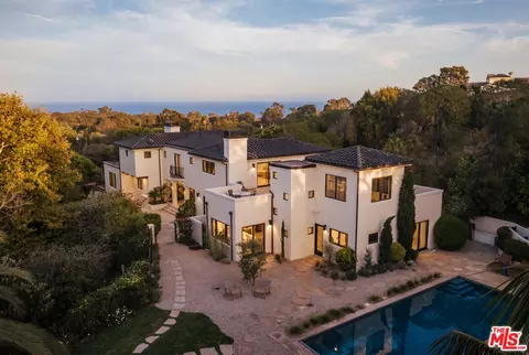 7015 Grasswood Ave, Malibu, CA 90265