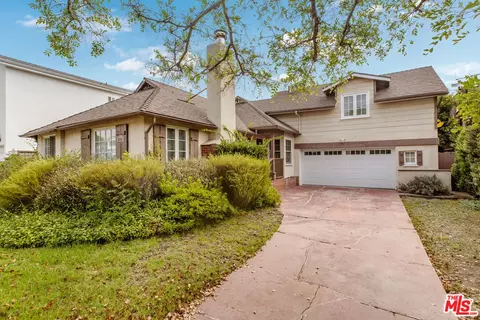2932 S Beverly Dr, Los Angeles, CA 90034