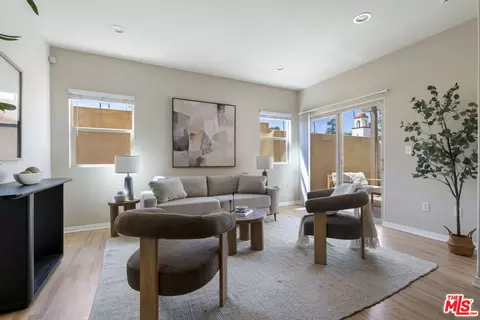 Living - 14548 Evan Way, Van Nuys, CA 91411 photo 1 of 3