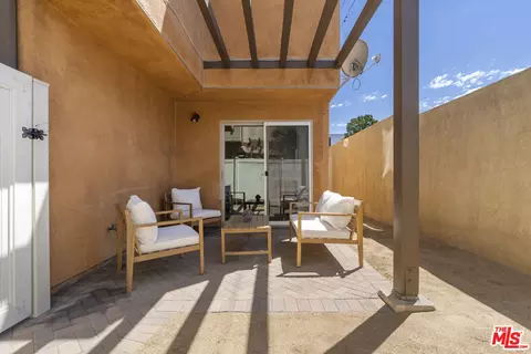 Exterior - 14548 Evan Way, Van Nuys, CA 91411 photo 4 of 6