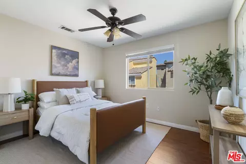 Bedroom - 14548 Evan Way, Van Nuys, CA 91411 photo 4 of 8