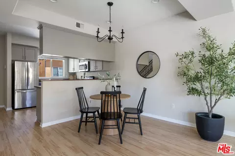 Dining - 14548 Evan Way, Van Nuys, CA 91411 photo 1 of 3