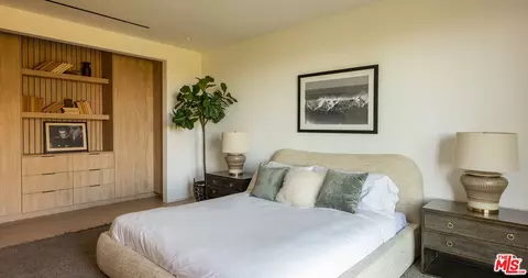 Bedroom - 29800 Cuthbert Rd, Malibu, CA 90265 photo 5 of 5