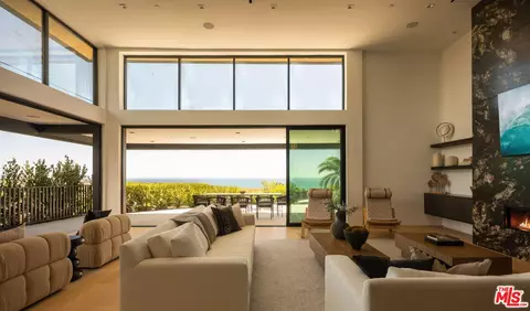 Living - 29800 Cuthbert Rd, Malibu, CA 90265 photo 2 of 2