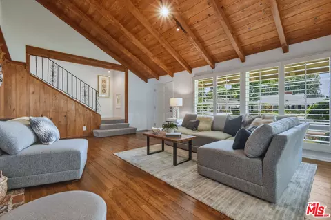 Living - 13155 Margate St, Sherman Oaks, CA 91401 photo 3 of 10