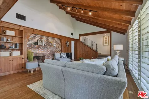Living - 13155 Margate St, Sherman Oaks, CA 91401 photo 5 of 10