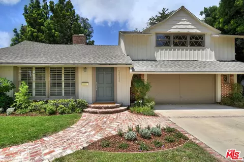 Exterior - 13155 Margate St, Sherman Oaks, CA 91401 photo 3 of 14