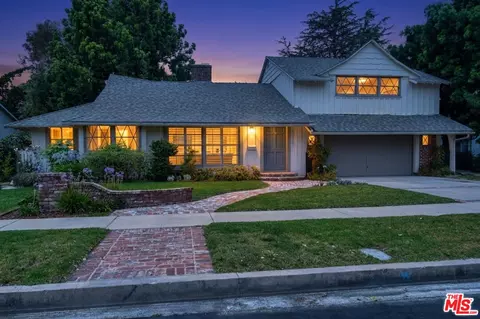 13155 Margate St, Sherman Oaks, CA 91401