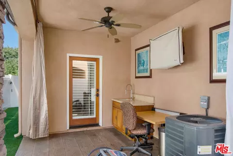 Exterior - 6522 Walker Ave #7, Bell, CA 90201 photo 2 of 5