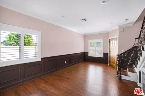 Living - 6522 Walker Ave #7, Bell, CA 90201 photo 1 of 1