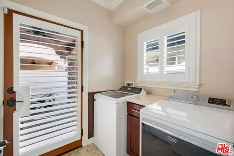 Other - 6522 Walker Ave #7, Bell, CA 90201 photo 3 of 5