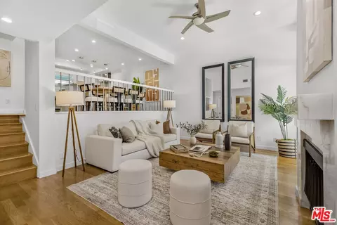 4754 La Villa Marina UNIT D, Marina Del Rey, CA 90292