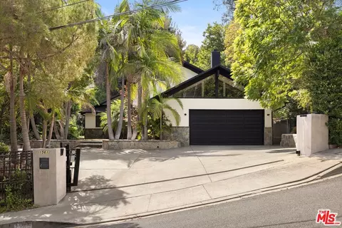 1561 Clear View Dr, Beverly Hills, CA 90210