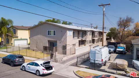 1017 W 95th St, Los Angeles, CA 90044