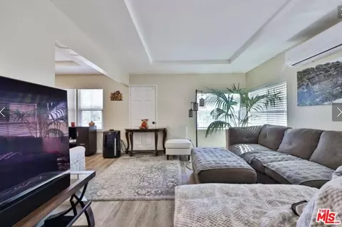 3996 Teak St, San Diego, CA 92113